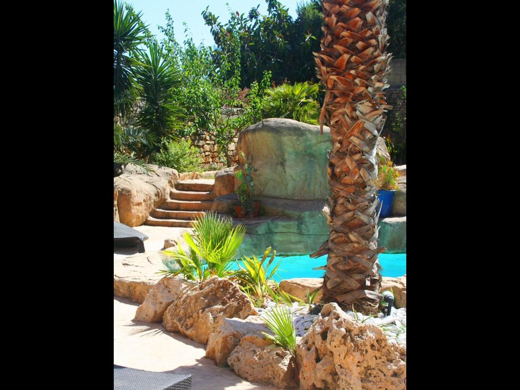 The Red Farm Relais & Spa Iklin ภายนอก รูปภาพ